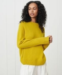 JENNI KAYNE Cashmere Oversized Crewneck in Chartreuse | luxe yellow green crew neck sweaters