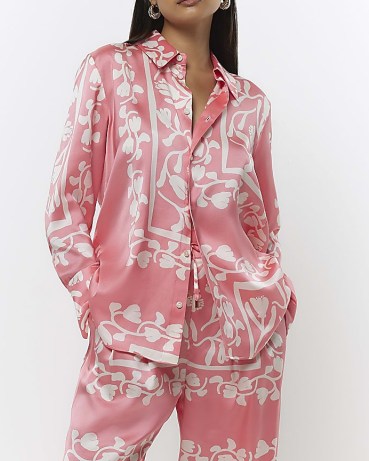 RIVER ISLAND CORAL PRINT OVERSIZED SATIN SHIRT / women’s silky floral relaxed fit shirts - flipped