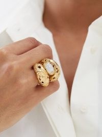 PAOLA SIGHINOLFI Galia 18kt gold-plated ring – women’s chunky luxe style rings – textured luxury look jewellery – modern jewelry – contemporary designs