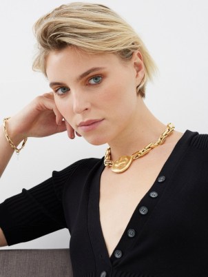 LAUREN RUBINSKI Medal 14kt gold necklace – luxury jewelry – chunky luxe necklaces – fine jewellery