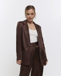 RIVER ISLAND PETITE BROWN SATIN BLAZER – women’s smooth fabric blazers – luxe style jackets