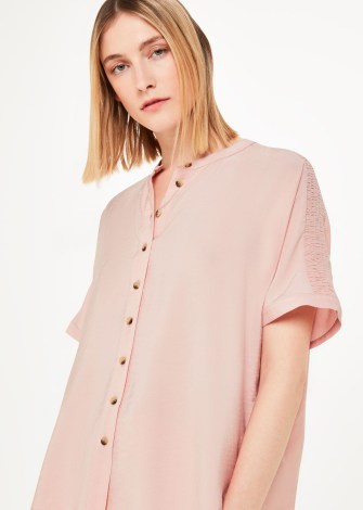 WHISTLES MAISIE SHIRRED SLEEVE BLOUSE in Pink ~ women’s linen curved dip hem blouses ~ womens shirt style button fastening tops