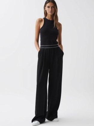 REISS ABIGAIL WIDE LEG ELASTICATED TROUSERS in BLACK / women’s chic casual relaxed fit clothing