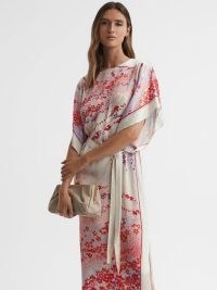 REISS LYDIA PRINTED MAXI DRESS in MULTI – floral print kimono style occasion dresses – tie waist – side split hemline – feminine event clothing