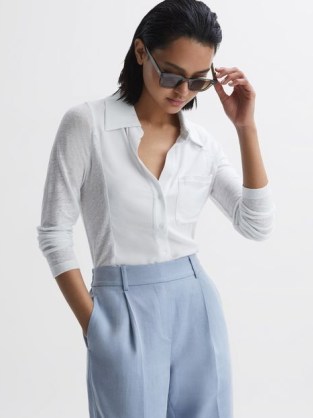 REISS CAMPBELL LINEN SHIRT in WHITE / women’s slim fit shirts / womens collared button closure tops