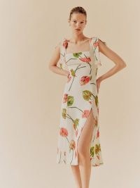 Reformation Twilight Dress in Cali / leaf print tie shoulder dresses / high split leg / fitted bodice with A-line skirt / feminine fashion / lightweight fabric clothing