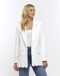 RIVER ISLAND WHITE SCALLOP HEM BLAZER – women’s blazers with scalloped hemline – on-trend summer jackets