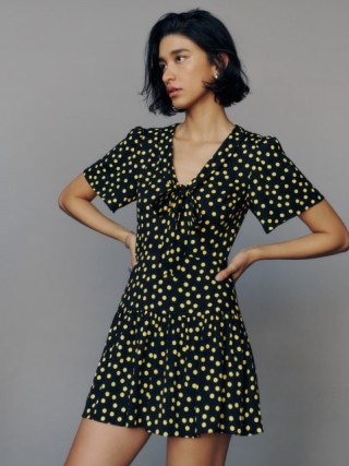 Reformation Adelina Dress in Lila – women’s retro style short sleeve mini dresses – spot print vintage inspired fashion - flipped