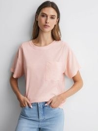 REISS SOFIA COTTON BLEND CREW NECK T-SHIRT in PINK ~ women’s short sleeve front patch pocket tee