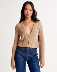 Abercrombie & Fitch One-Button Cardigan in Light Brown ~ neutral long sleeve V-neck cardigans
