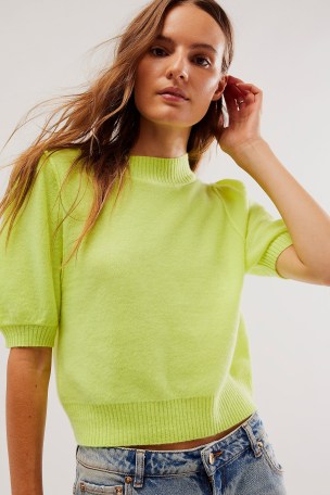 FREE PEOPLE Staycation Cashmere Pullover in Acic Green – short puff sleeve jumpers – women’s relaxed puffed sleeved pullovers – luxe style sweater