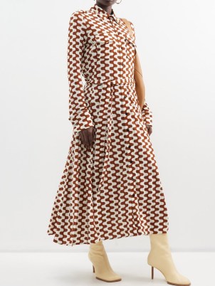 PROENZA SCHOULER Printed-jersey maxi shirt dress in brown and cream ~ women’s collared retro zigzag print dresses - flipped
