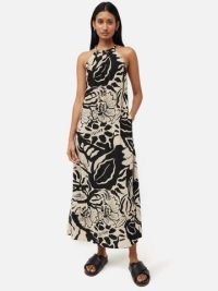 JIGSAW Strokes Floral Crepe Dress in Monochrome / bold flower print dresses / feminine resort clothing
