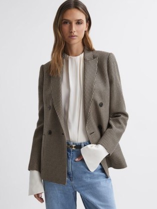 REISS ELLA DOUBLE BREASTED WOOL DOGTOOTH BLAZER in BLACK / CAMEL ~ women’s houndstooth check blazers ~ chic checked jackets