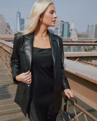 Abercrombie x Kathleen Post Boyfriend Vegan Leather Blazer in Black – womens luxe style blazers – on-trend single breasted 90s inspired jackets p - flipped