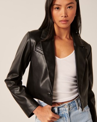 Abercrombie & Fitch Cropped Vegan Suede Shearling Jacket in Black – crop hem faux leather jackets – luxury style on-trend blazers p - flipped