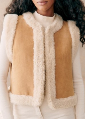 Sézane AYA JACKET in Caramel/Ecru | women’s luxe vintage inspired leather gillet | womens 70s style sleeveless jackets | luxury retro winter outerwear p - flipped