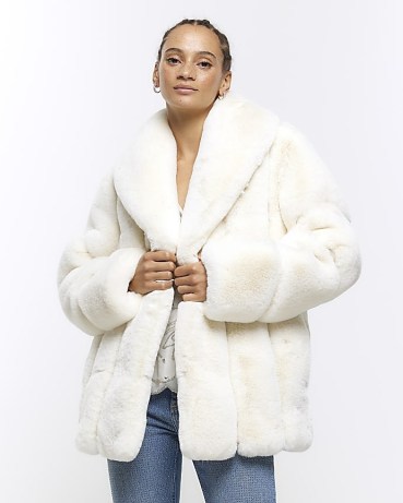 RIVER ISLAND Cream Panelled Faux Fur Coat ~ women’s luxe style fake fur coats ~ glamorous fluffy winter jackets