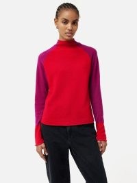 Jigsaw Merino Cashmere Raglan Jumper in Red | women’s luxe colour block jumpers