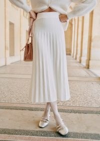 Sézane LEONINE SKIRT in Ecru | off white pleated midi skirts