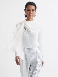 REISS MABEL LONG SLEEVE BOW T-SHIRT in WHITE / luxe evening T-shirts / statement tie detail tee / glamorous occasion tops