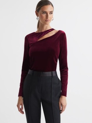 REISS MILA VELVET CUT-OUT TOP in BERRY – plush jewel tone long sleeve tops – chic winter evening fashion