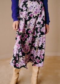 Sézane TABATA SKIRT Purple Floral Print / flowing slit hem midi skirts