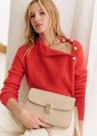 sezane TRUDY JUMPER in Red – vibrant jumpers with button up neckline detail – chic knits