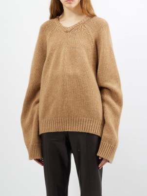 KHAITE Nalani brown V-neck cashmere sweater ~ women’s camel coloured exaggerated sleeve jumper ~ womens luxury oversized knitwear - flipped