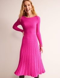 Boden Imogen Empire Knitted Dress in Rose Violet – womens vibrant pink winter dresses