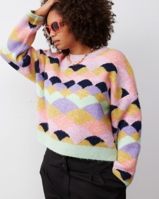 OLIVER BONAS Scalloped Pattern Knitted Jumper ~ womens pink multi patterned sweater