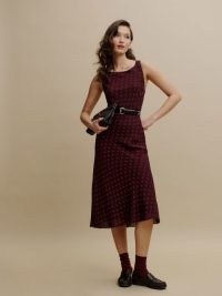 Reformation Topanga Dress in Berry Dot / sleeveless tonal spot print midi dresses