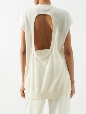 Raey Open-back cashmere-knit tank in ivory – knitted cap sleeve tanks – women’s cut out tops