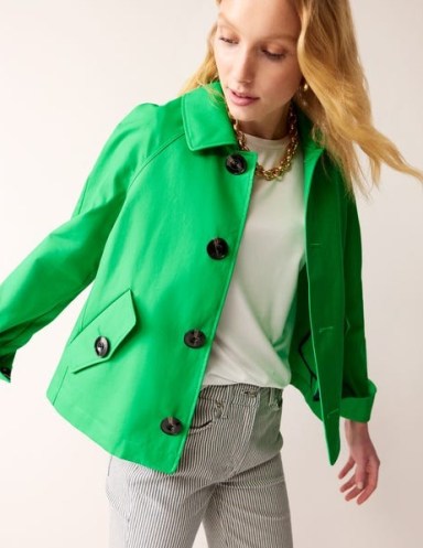 Boden Cropped Trench Jacket in Bright Green with Navy Pop | women’s vibrant spring jackets for 2024 - flipped