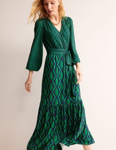 Boden Jersey Maxi Wrap Dress in Veridian Green, Geo Valley – tierd mixed print dresses