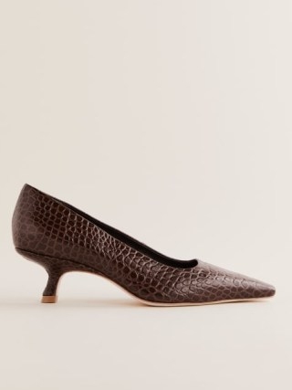 Reformation Nickie Kitten Heeled Pump in Brown Croc-Effect ~ crocodile embossed leather snip toe courts ~ animal print court shoes - flipped