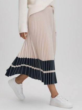 REISS MARIE HIGH RISE PLEATED MIDI SKIRT in NUDE/NAVY / nude and navy blue colour block skirts / chic colourblock clothing