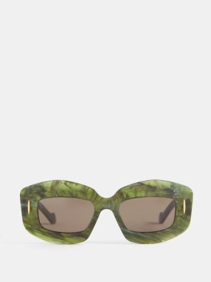 LOEWE Eyewear Oversized rectangular marbled-acetate sunglasses in green | women’s large retro style sunnies | chic eyewear - flipped