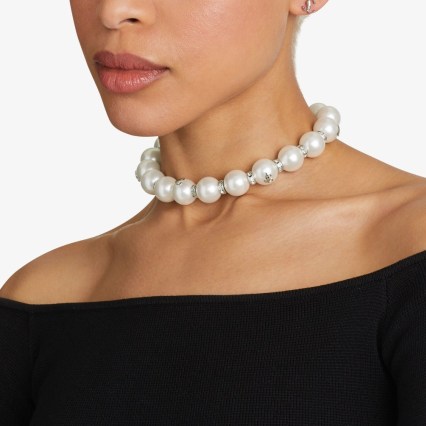 JIMMY CHOO Pearl Crystal Choker Silver-Finish Metal with Pearls and Crystals / evening occasion jewellery / glamorous event chokers