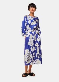 WHISTLES Hibiscus Print Mabel Dress in Blue/Multi – silky blue and white floral tie waist dresses