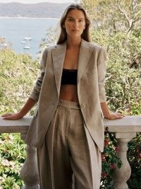 REISS CASSIE LINEN SINGLE BREASTED SUIT: BLAZER in NATURAL ~ women’s summer jackets ~ neutral blazers