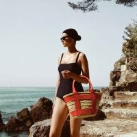 DeMELLIER The Santorini Bag in natural basket poppy red smooth leather ~ chic summer baskets ~ holiday / vacation beach bags