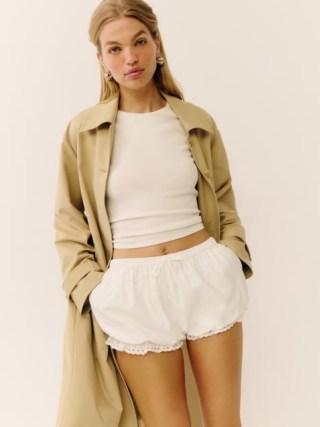 Reformation Betsy Short in White / women’s organic cotton shorts / beautiful summer fashion