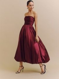 Reformation Elspeth Dress in Chianti – silky strapless fitted bodice occasion dresses – voluminous occasionwear – luxe prom gown