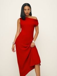 Reformation Costanza Dress in Lipstick – elegant asymmetric shoulder maxi dresses – chic evening fashion